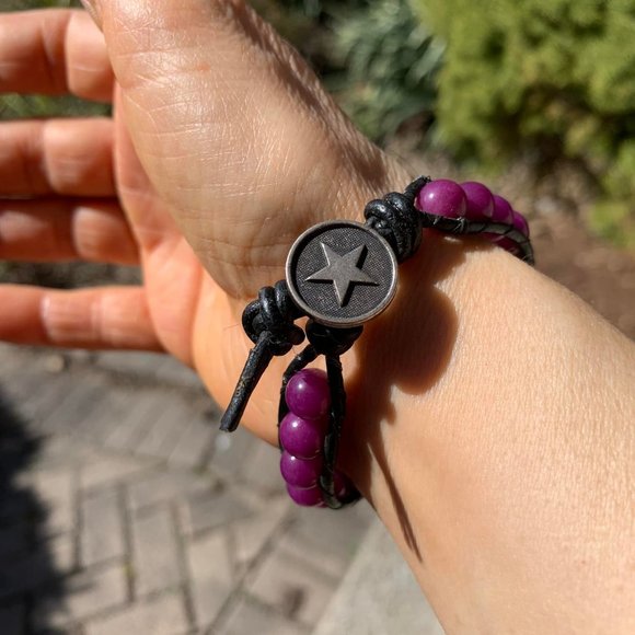 🌷3 for$25🌷Handmade Genuine Purple Quartzite & Leather Button Closure Bracelet - Picture 4 of 9